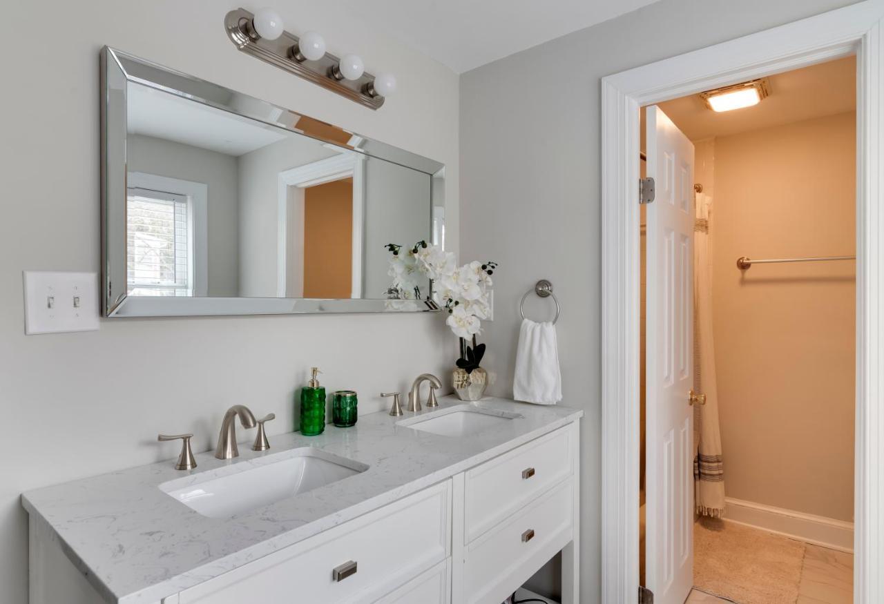 Cozy Historic Family Home In The Heart Of Richmond Bagian luar foto